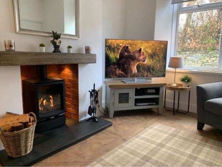 Woodland Cottage - Private Courtyard - Pet Friendly Retreat In The Heart Of Windermere Exterior foto